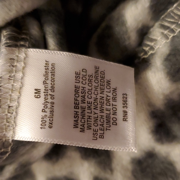 NWT Carter's Girls Animal Print Hooded Fleece Long Sleeve Romp - Size 6 Months - Picture 8 of 9